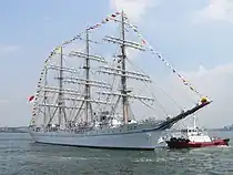 海王丸II世(2007年7月18日撮影)