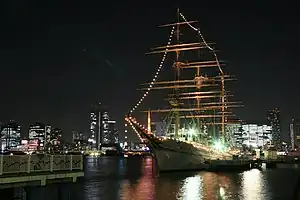 晴海埠頭でのライトアップ(2008年6月30日撮影)