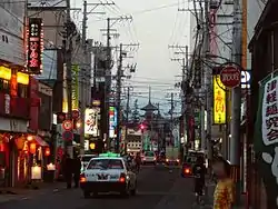 鍛冶町の様子写真奥に写っているのは最勝院五重塔(国重文)