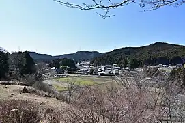 本丸址から石橋城址方面を望む