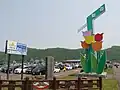 公園入口・駐車場（2016年5月）