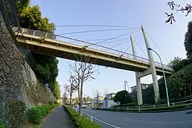榛名坂遊歩橋(金井3丁目)