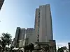 リファーレ金沢オフィス棟(写真右側)