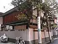 北東側の外観を見る（2009年9月27日撮影）