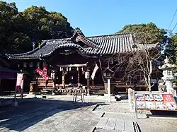 本社拝殿
