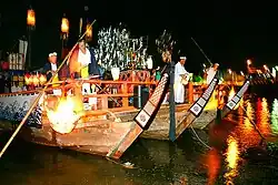 管絃祭の様子(夜)