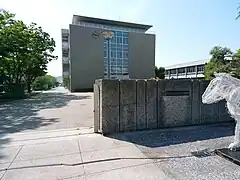 香川県立観音寺総合高等学校(正門)
