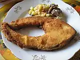 vianočný kapor クリスマスの鯉料理（鯉のフライ）