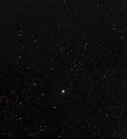 中央やや下の最も明るい恒星がカシオペヤ座κ星。