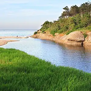 カラアガチ川河口部の三角江