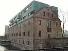 カールス病院