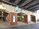 駅入口（2012年2月19日）