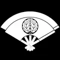 重ね扇に抱き柏