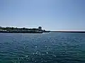 埠頭内