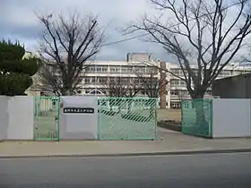 交野市立第二中学校