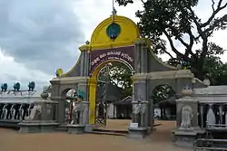 カタラガマ神殿