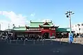 竜宮を模した小田急江ノ島線片瀬江ノ島駅(神奈川県藤沢市)