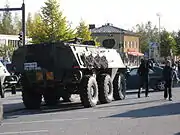 カウハヨキの事件に出動したXA-180車体後面の乗降ドアとスクリューに注目