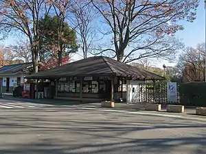 川口市立グリーンセンター（2011年12月）