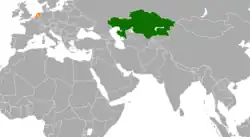 KazakhstanとNetherlandsの位置を示した地図