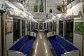 車内(中間車)