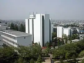大阪経済法科大学