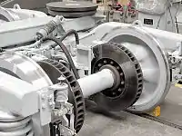 ディスクブレーキ付の従軸。京急TH1500T台車用
