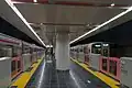地下化された調布駅ホーム2012年9月撮影