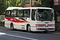 特定バス 中型車（メルファ）