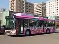 2010年に登場したブルーリボンシティハイブリッド (E402)
