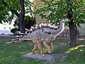 屋外のケントロサウルス