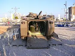 Cardomシステムを搭載したイスラエル軍の"Keshet"自走120mm迫撃砲。