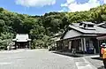 境内