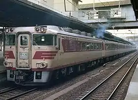 キハ181系気動車「やくも」（1982年 岡山駅）
