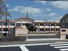 輝北小学校（旧百引小学校敷地に新築）