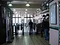 改札階