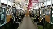 1・2次車の車内