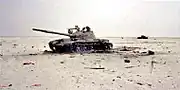 多国籍軍により破壊されたイラク軍のT-62戦車