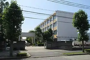 春日台小学校