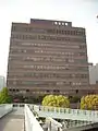 兵庫県農業会館。旧居留地の南西角に位置する。
