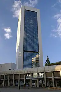 本社ビル（神戸市・ポートアイランド）