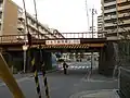 廃線跡に残っていた橋梁（東灘信号場 - 神戸港駅間）。現在は遊歩道に対応した新しい橋梁に架け替えられている。