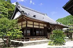 高月院本堂（松平町、2019年（令和元年）8月）