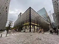 国際ビル（丸の内仲通り側）