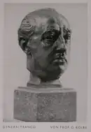 1937年のフランコ将軍の像
