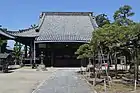 徳念寺本堂（駒場町、2016年（平成28年）5月）