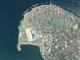 小松島飛行場の空中写真(2009年)国土交通省 国土地理院 地図・空中写真閲覧サービスの空中写真を基に作成