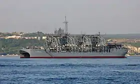 現役状態にあるコムーナの艦影（2008年7月22日）