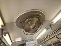 非冷房で扇風機が設置されている