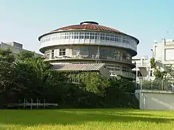羽曳野市立誉田中学校